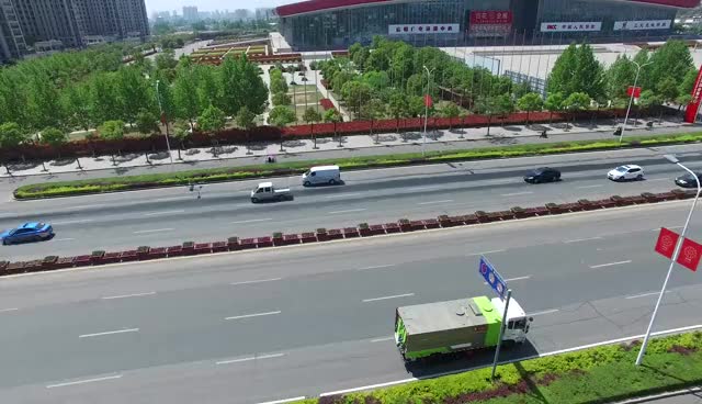 信陽雄獅重工清掃車作業現場